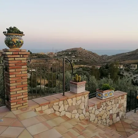 Bed and Breakfast A Robba De Pupi 3*