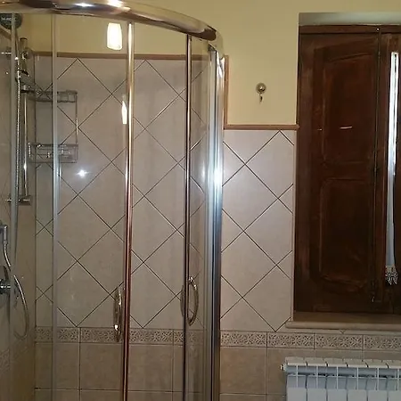 Oda ve Kahvaltı A Robba De Pupi 3*