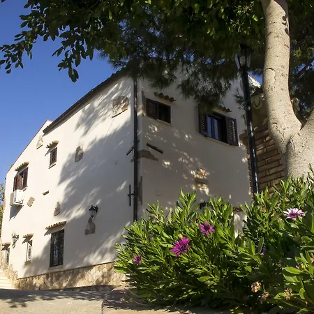 Bed & Breakfast A Robba De Pupi