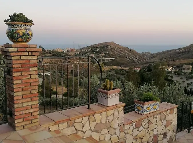 Bed & Breakfast A Robba De Pupi 3*