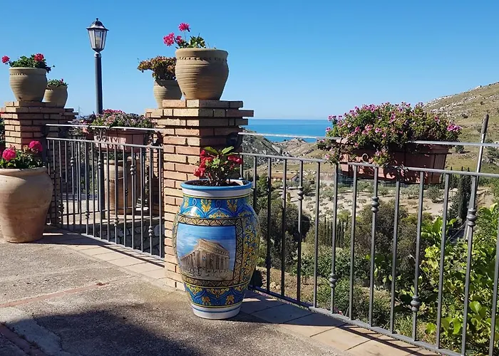 Bed & Breakfast A Robba De Pupi 3*